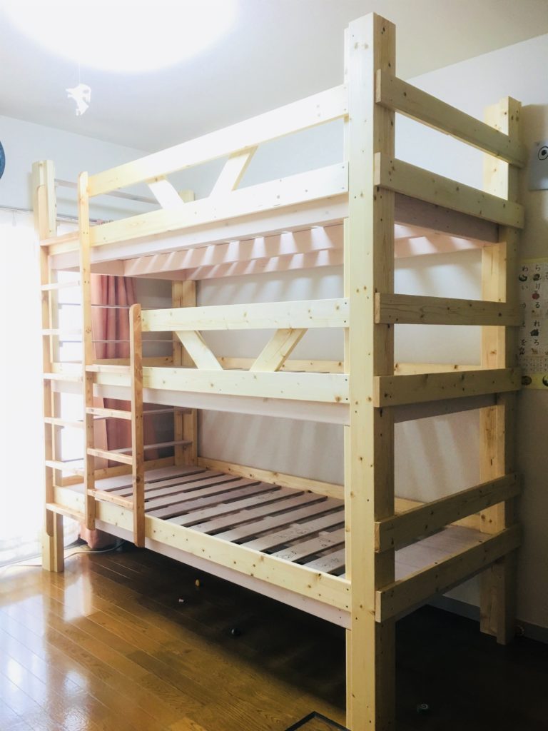 子供用三段ベッドを2x4で自作 ～初心者でもできる賃貸DIY - さくやこの 
