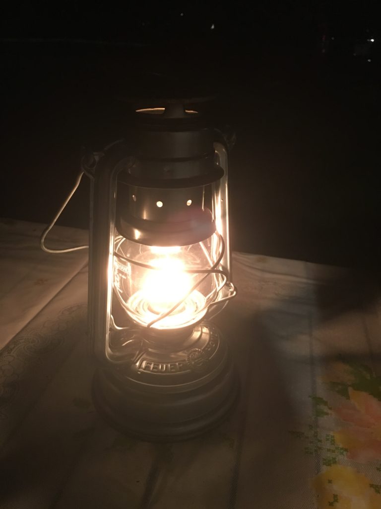 いつかケースを作ってあげるから、待っててね