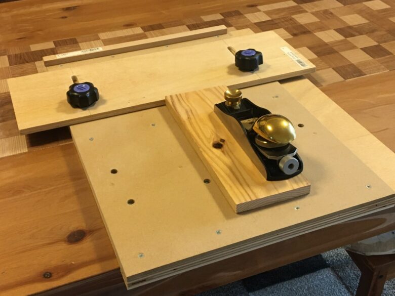 フェンス可動式の鉋用削り台 Shooting Board の機能と作り方 さくやこのはのdiy
